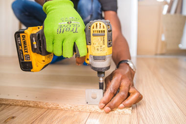 Services installation fitting